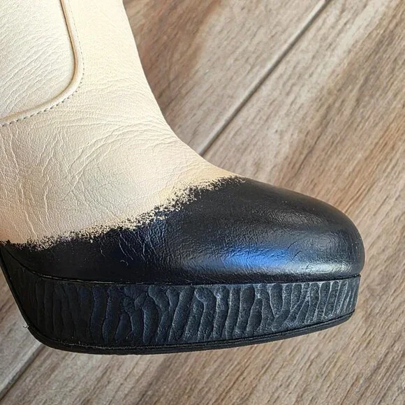 Chanel Blizzard Black&White Knee High Boots Retail $1500 37C - Picture 14 of 16